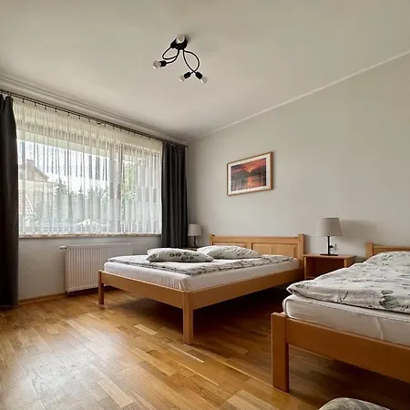 Alex - Pokoje I Apartamenty Blisko Plazy Z Ogrodem I Placem Zabaw Ostrowo (Puck) Exterior photo