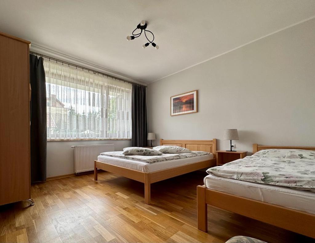 Homestay Alex - Pokoje I Apartamenty Blisko Plazy Z Ogrodem I Placem Zabaw *