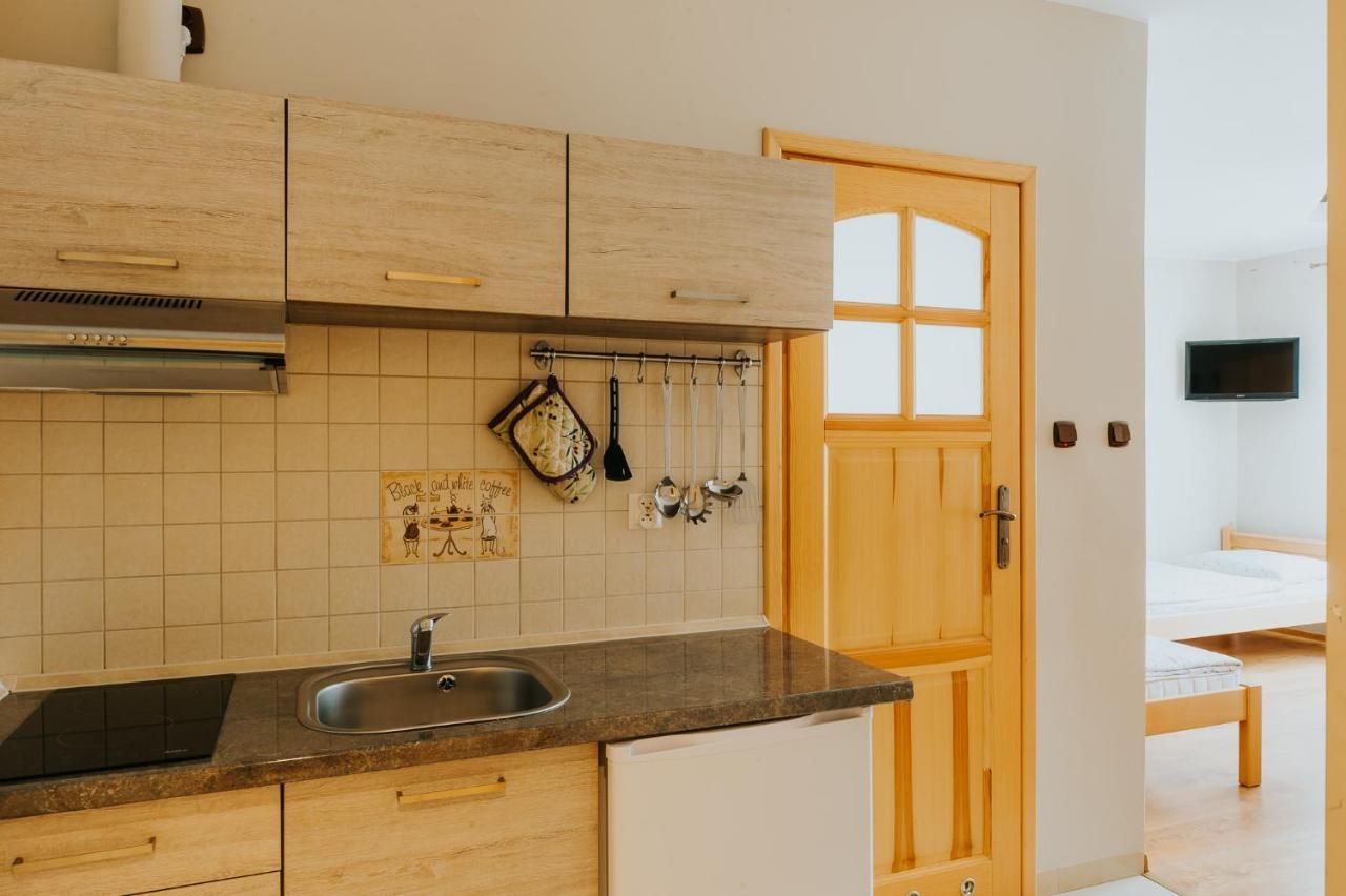 Homestay Alex - Pokoje I Apartamenty Blisko Plazy Z Ogrodem I Placem Zabaw *
