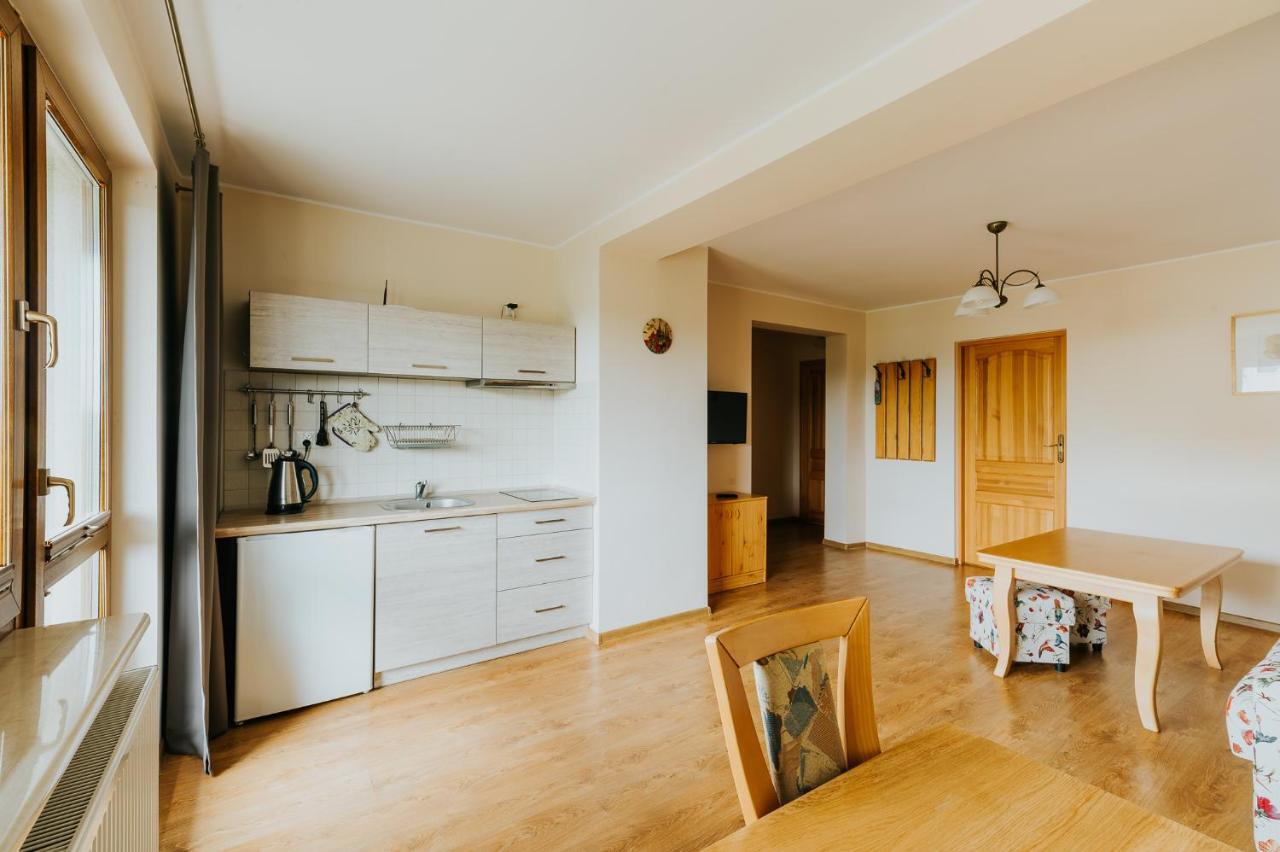 Alex - Pokoje I Apartamenty Blisko Plazy Z Ogrodem I Placem Zabaw * Ostrowo (Puck)