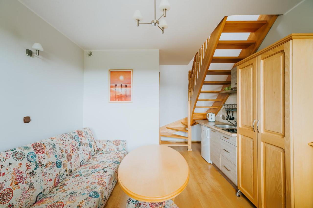 Homestay Alex - Pokoje I Apartamenty Blisko Plazy Z Ogrodem I Placem Zabaw Ostrowo (Puck)